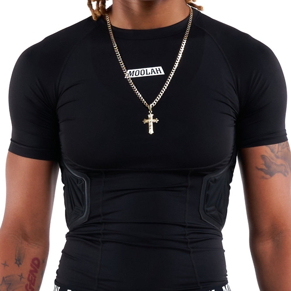 NWOT Moolah Women’s Basketball Compression Top in Black in size L